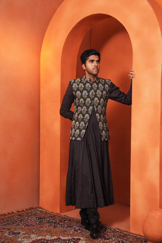 Kachcha Black Men's Kurta